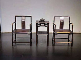 文房海棠官帽椅三件套