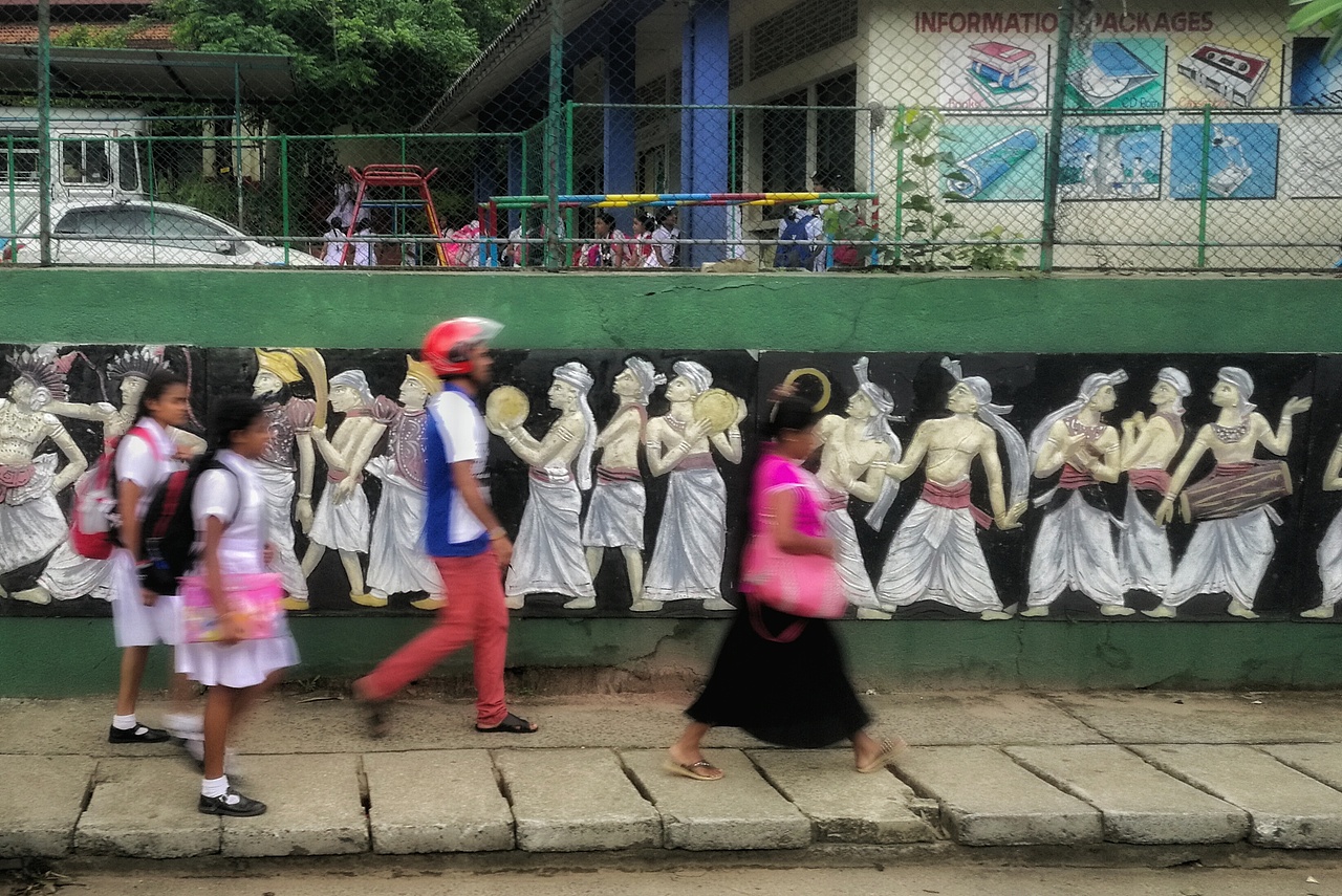 斯里兰卡——车览锡兰街头