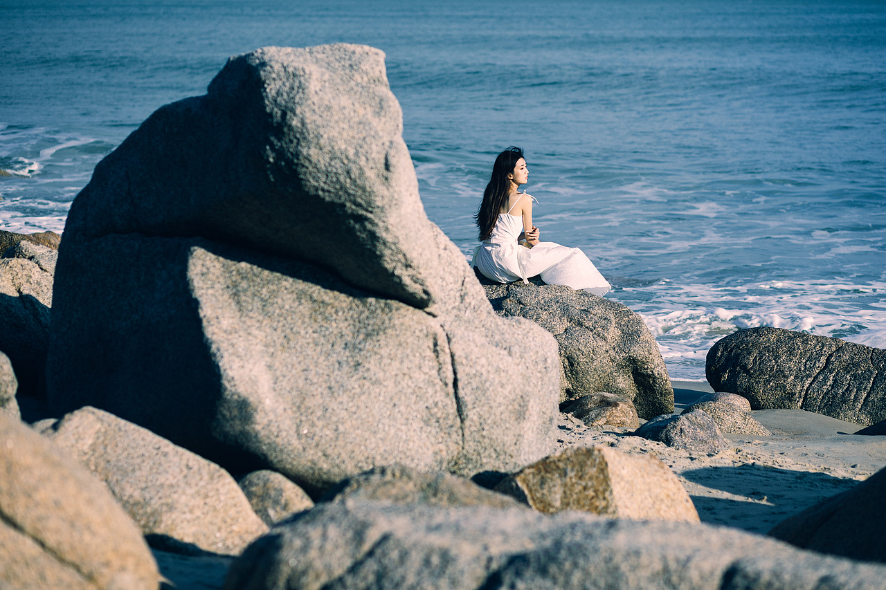 遗忘被风迷乱的海（图ZMjc0NjUyMzk2） - 人像摄影 - 站酷设计师月海沫原创素材 - 站酷ZCOOL