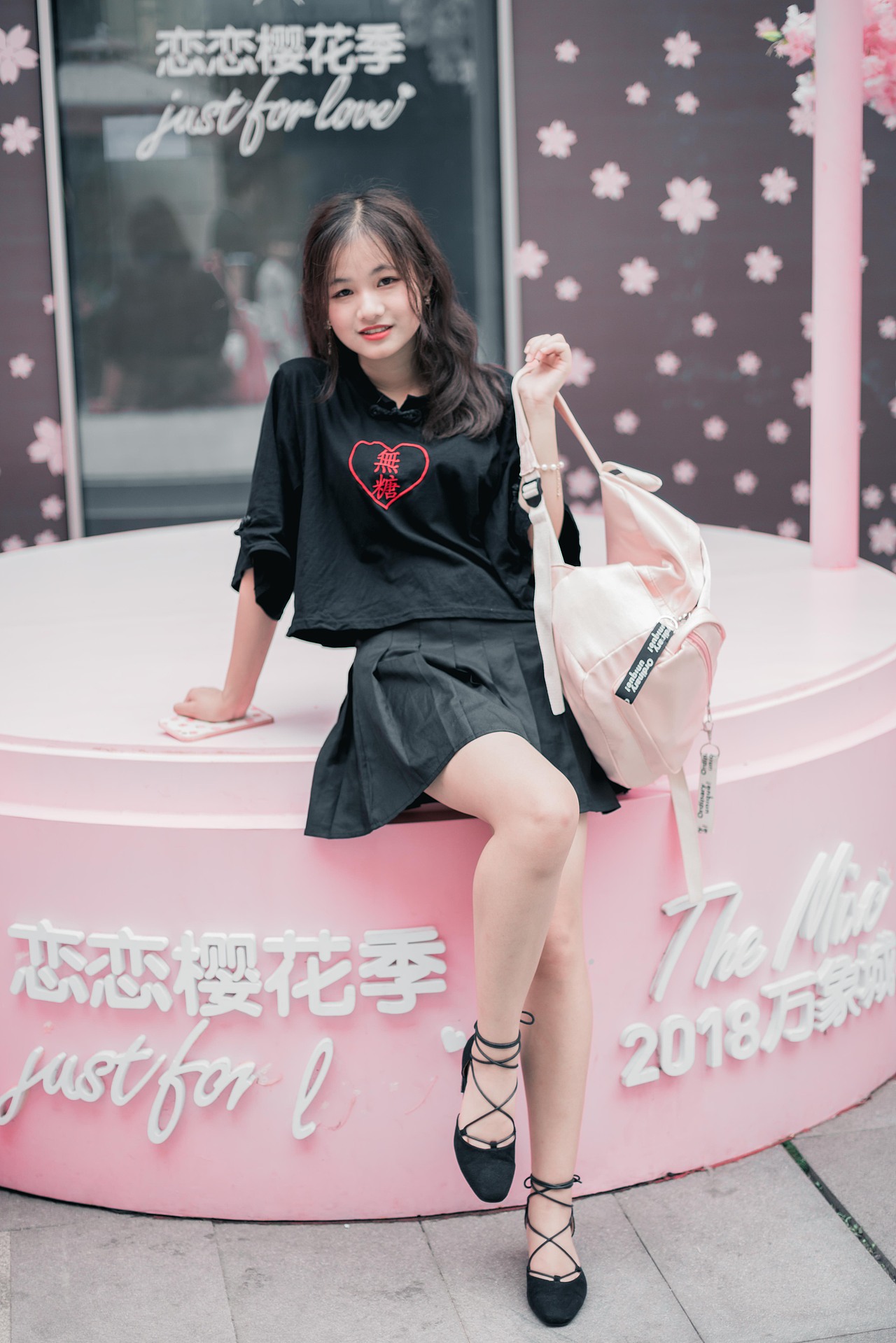 老夫的少女心哦（图ZMTEzODA1OTY0） - 人像摄影 - 站酷设计师六毛的饭原创素材 - 站酷ZCOOL