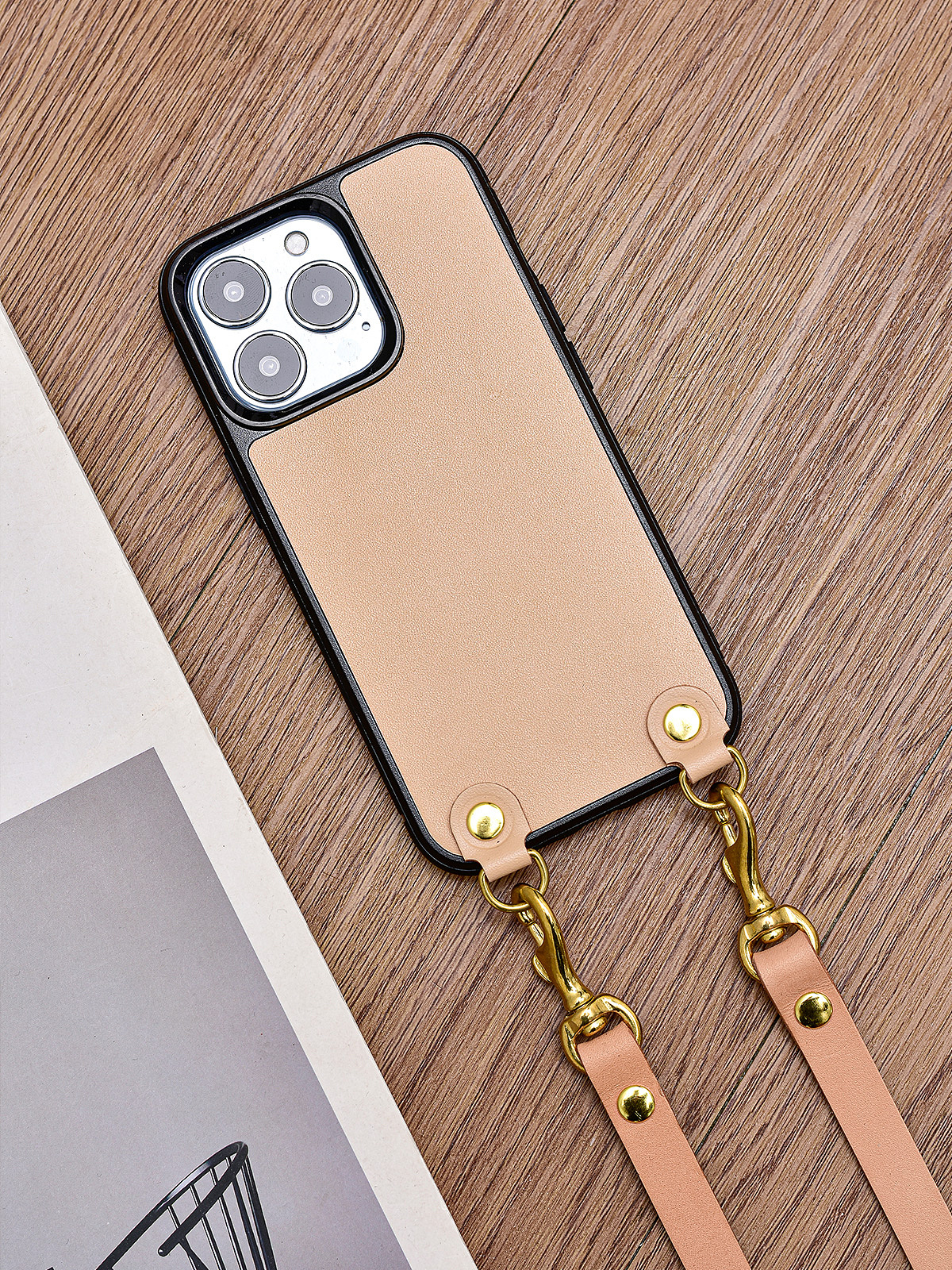 iPhone13手机壳（图ZMjgzNTgzMTk2） - 其他手工艺 - 站酷设计师Suncraft原创素材 - 站酷ZCOOL