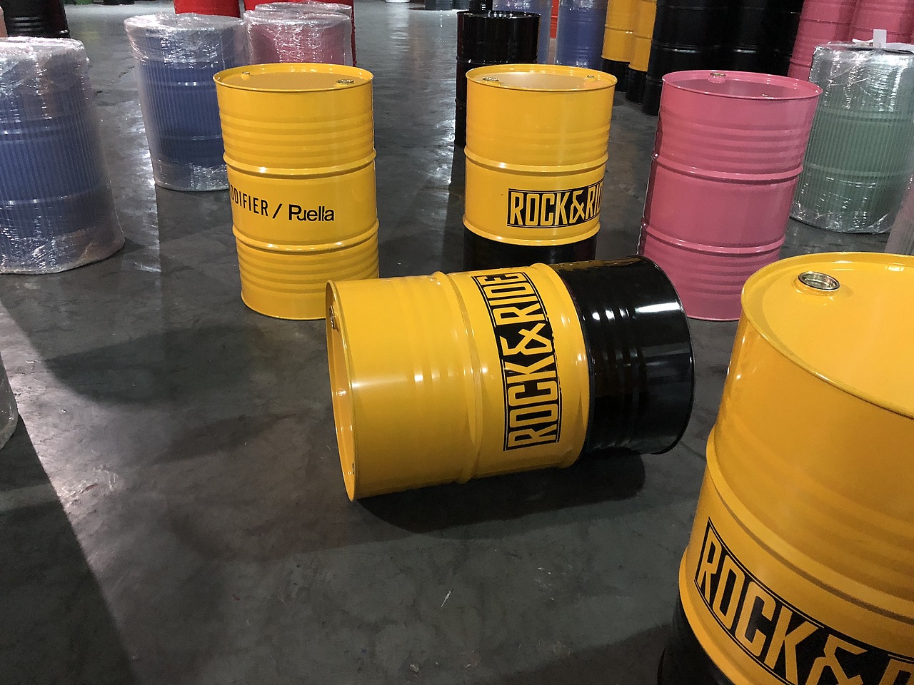 油桶创意油桶图案印刷橱窗陈列道具展示桶（图ZMTMyNjM0ODUy） - 其他工业/产品 - 站酷设计师莫伊尔生活美学原创素材 - 站酷ZCOOL