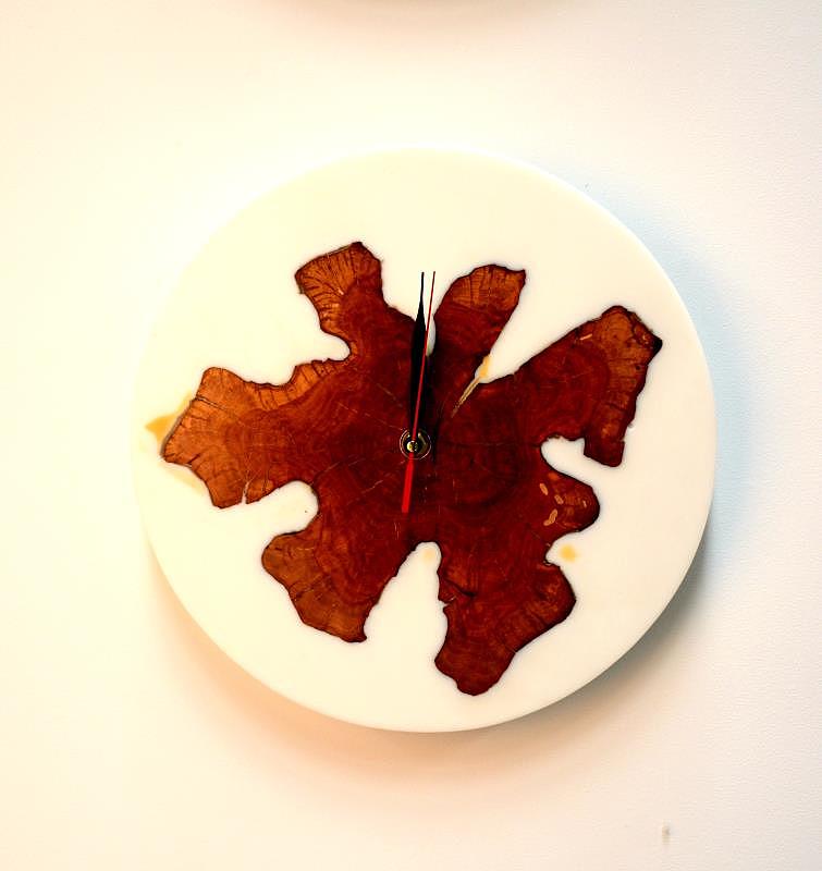 原木树脂装饰钟表（图ZMTQ2MzgxODAw） - 生活用品 - 站酷设计师妄想器原创素材 - 站酷ZCOOL