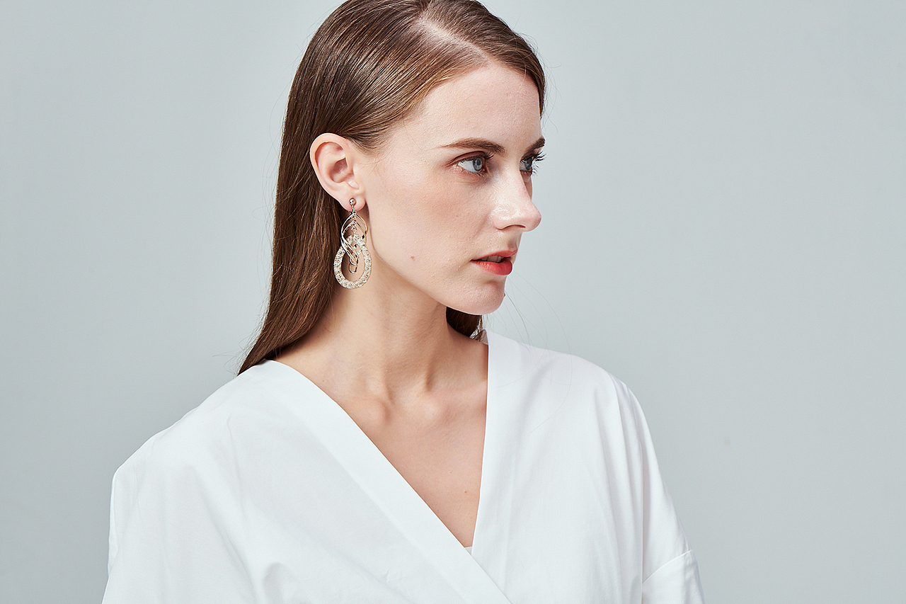 模特首饰拍摄电商产品