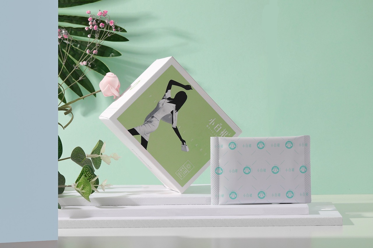 小白裙卫生巾场景拍摄