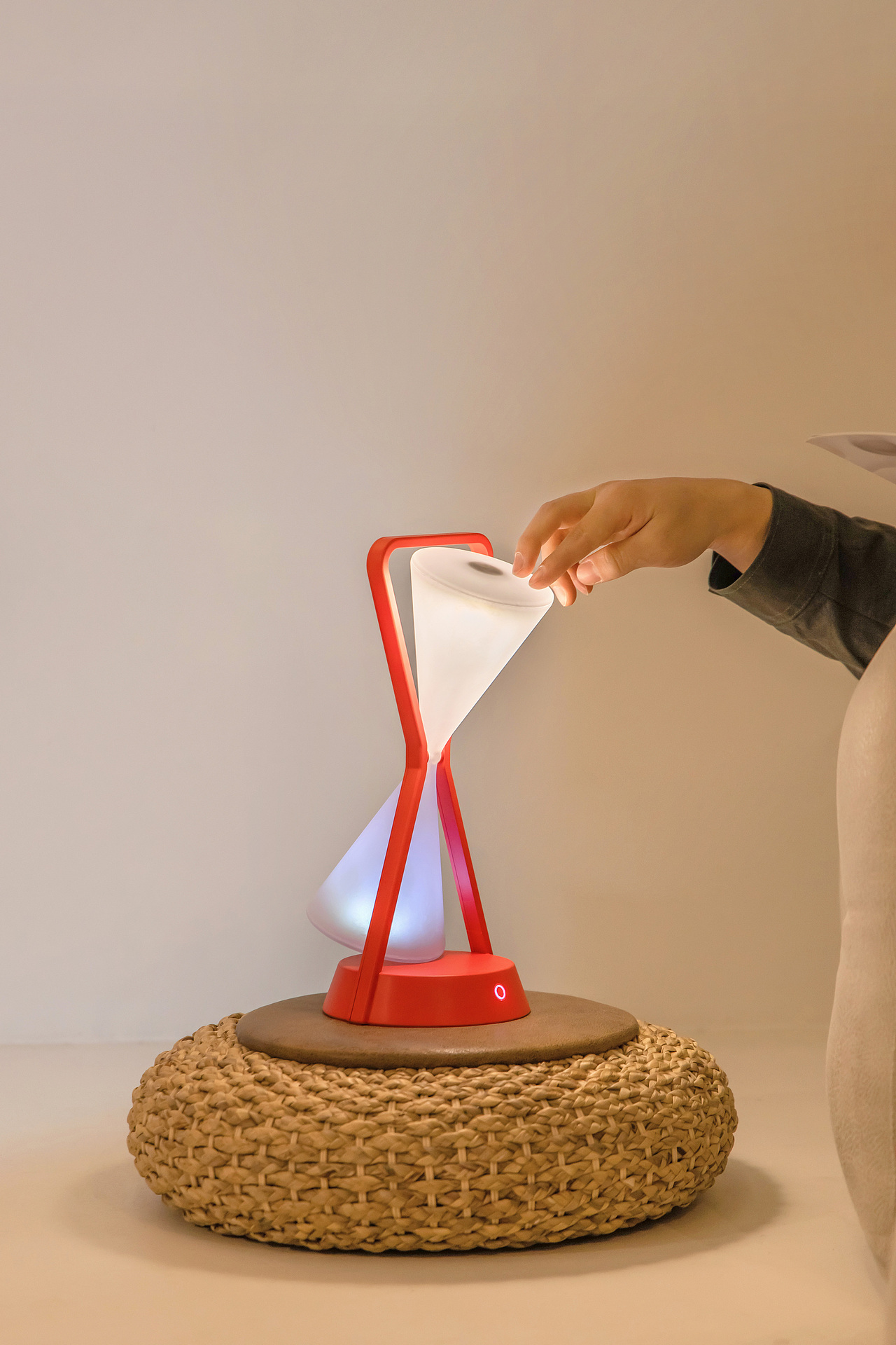 (所物®)实拍-时光灯-The Time Machine Table Lamp