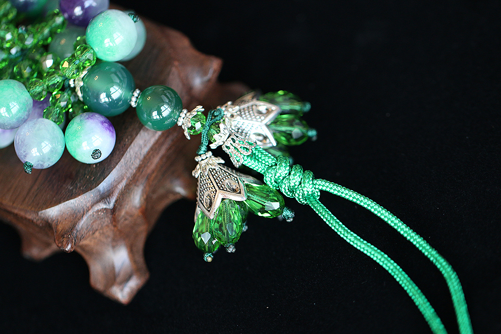 原创纯手工玛瑙汽车挂件+摄影（图ZMTM2ODUyNTQ0） - 产品摄影 - 站酷设计师宜萱1955915131原创素材 - 站酷ZCOOL