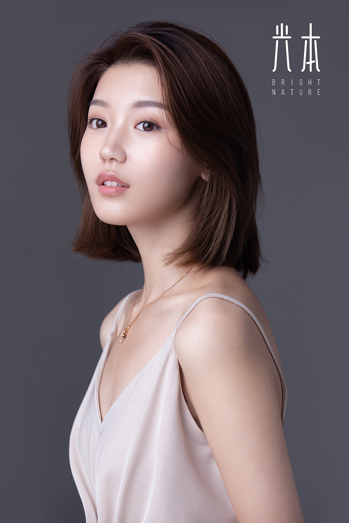 人物肖像摄影|高调肖像——用高光记录美丽时刻（图ZMjE5NjU2Nzk2） - 人像摄影 - 站酷设计师光本朔肖像摄影原创素材 - 站酷ZCOOL