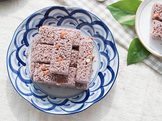 黑米味米花酥清新复古风（个人主页-ZMzg0NjE0NjA=） - 产品摄影 - 站酷设计师李萧萧o_o原创素材 - 站酷ZCOOL