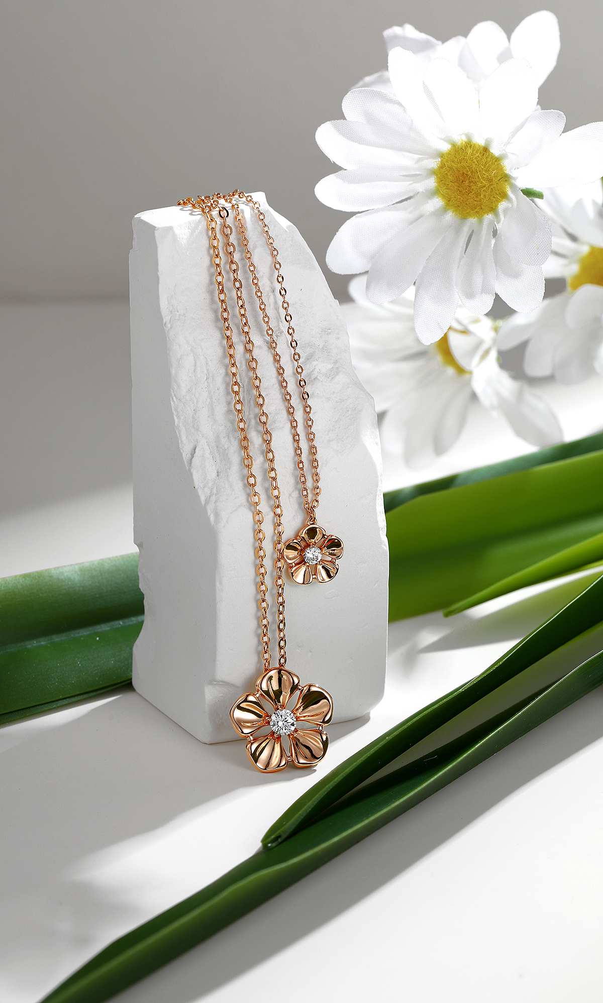 电商珠宝首饰摄影 时尚项链 戒指  花朵项链 时尚首饰