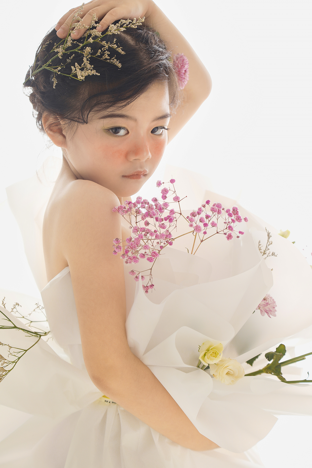 花束写真|儿童摄影（图ZMzA0MDA4MzQ4） - 人像摄影 - 站酷设计师微光摄影工作室原创素材 - 站酷ZCOOL