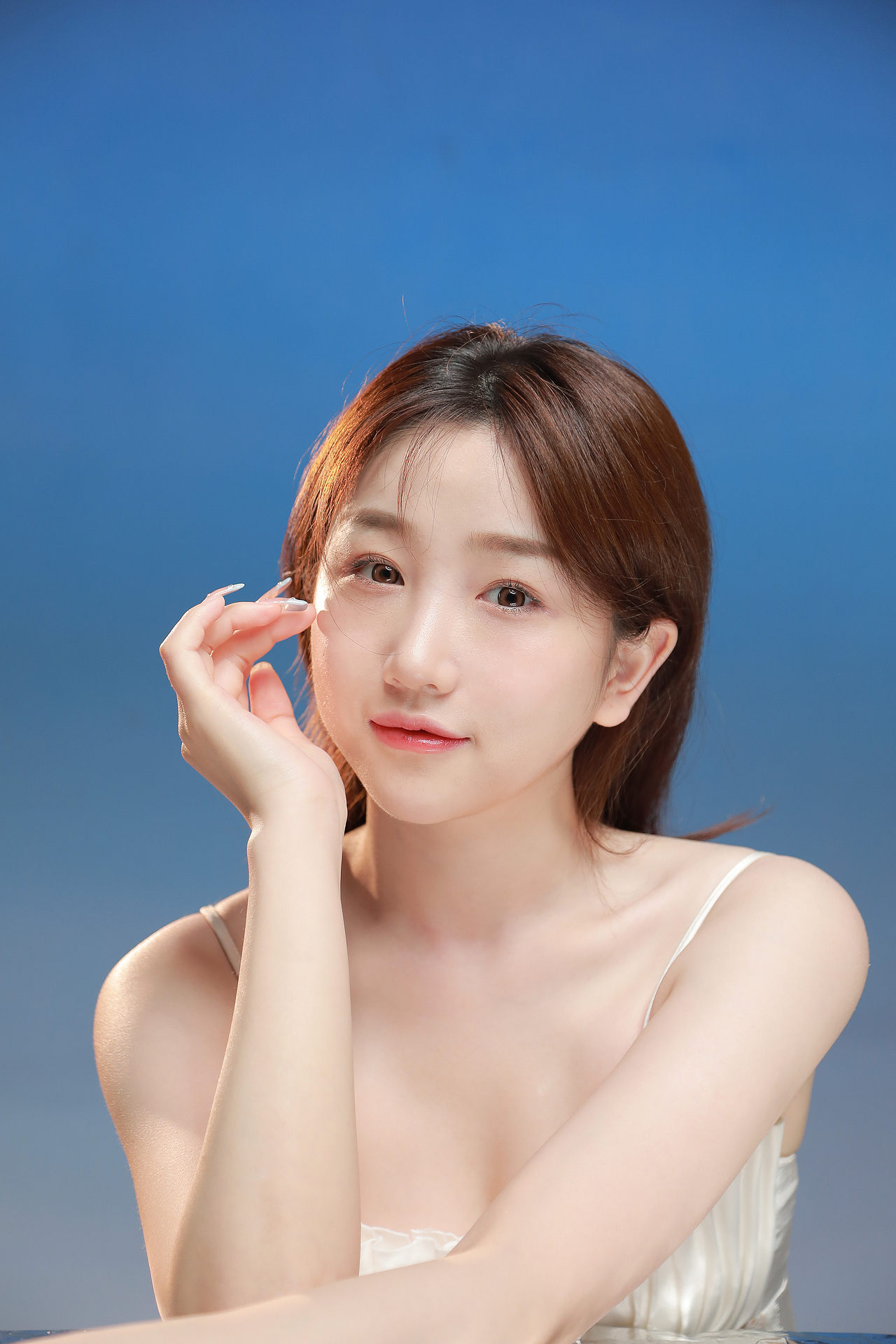 蓝色肖像（图ZMzA0NTkwODM2） - 人像摄影 - 站酷设计师二柱retro原创素材 - 站酷ZCOOL