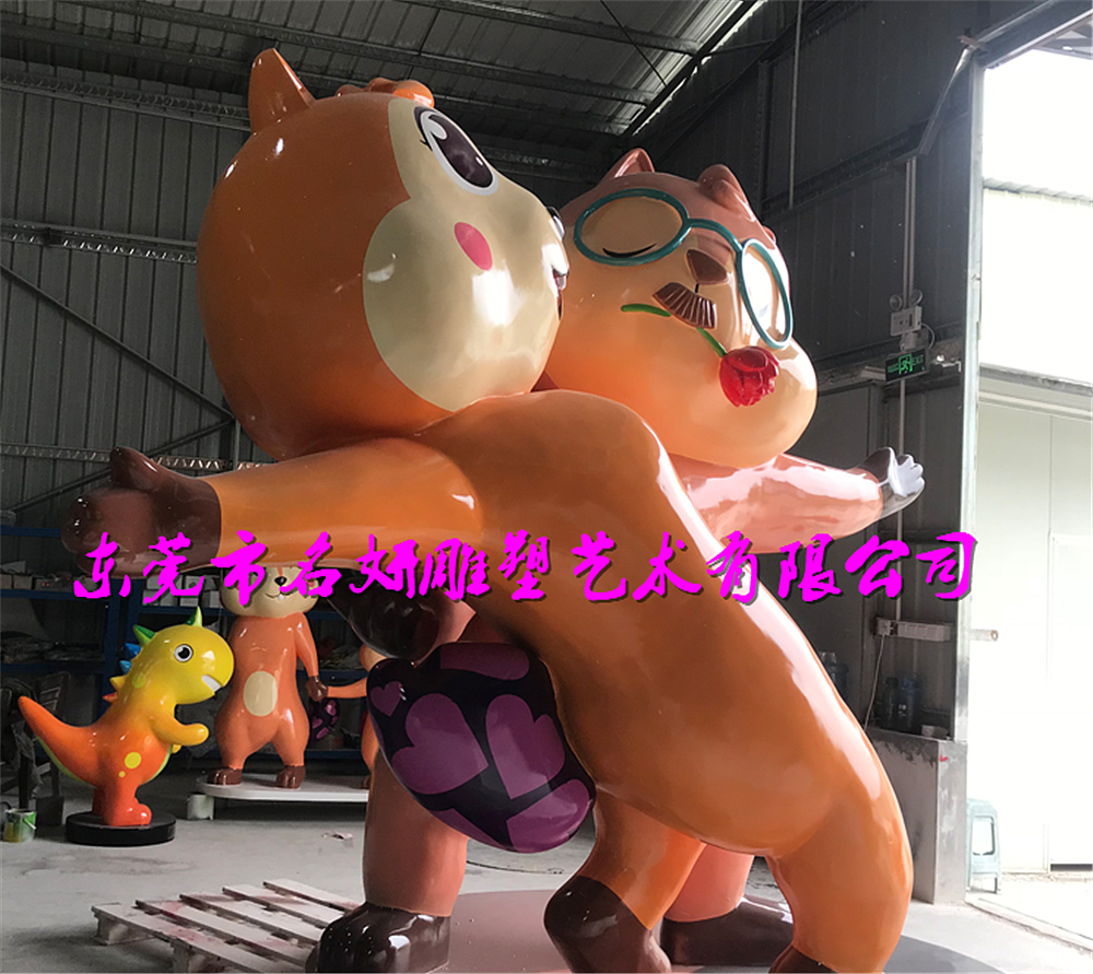 顶尖潮流时尚形象卡通玻璃钢吉祥物雕塑征服全场观众