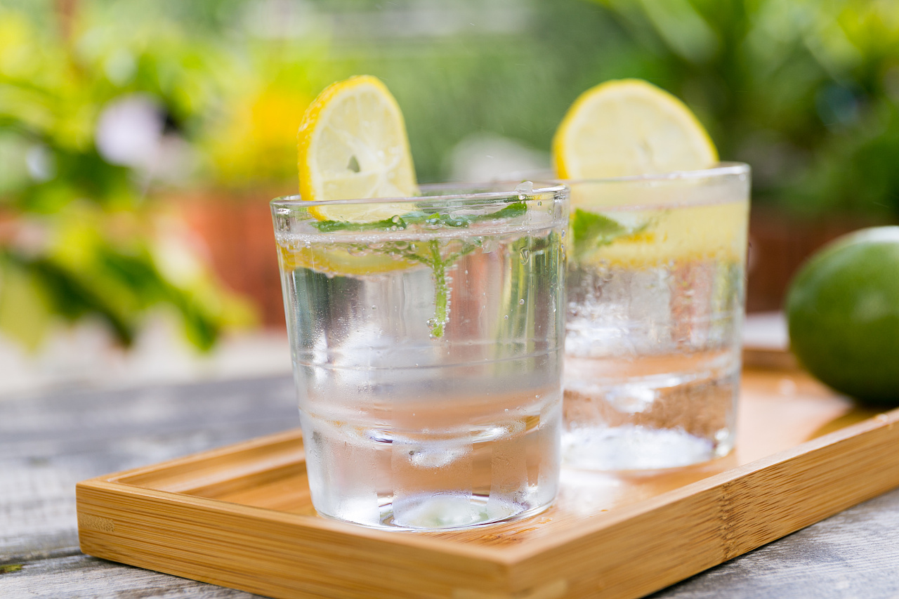 苏打水机户外拍摄