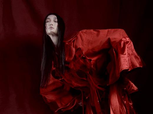 The cover of Féroce magazine April Vol.1 2021