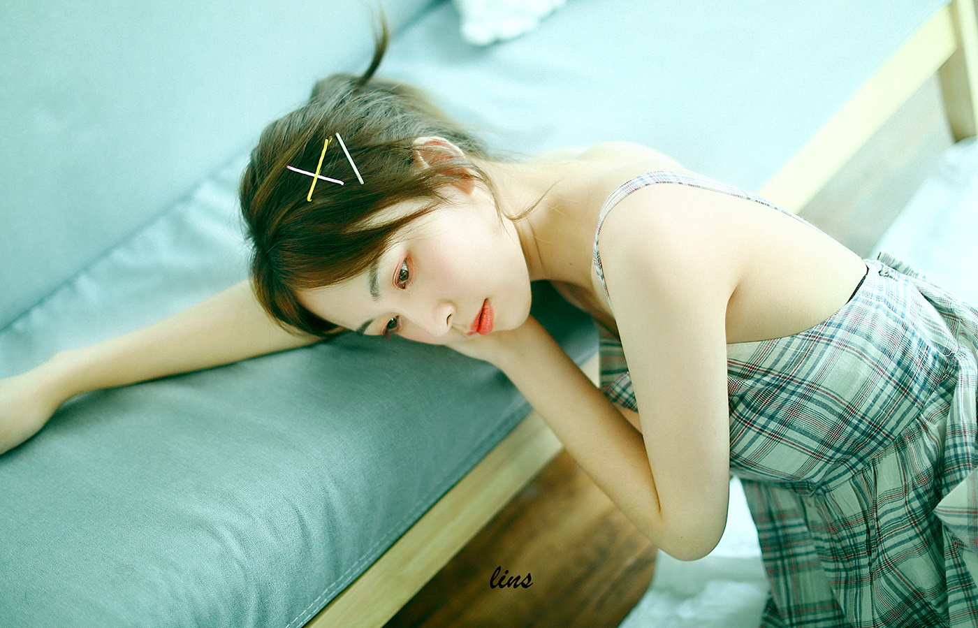 做个安静的美女