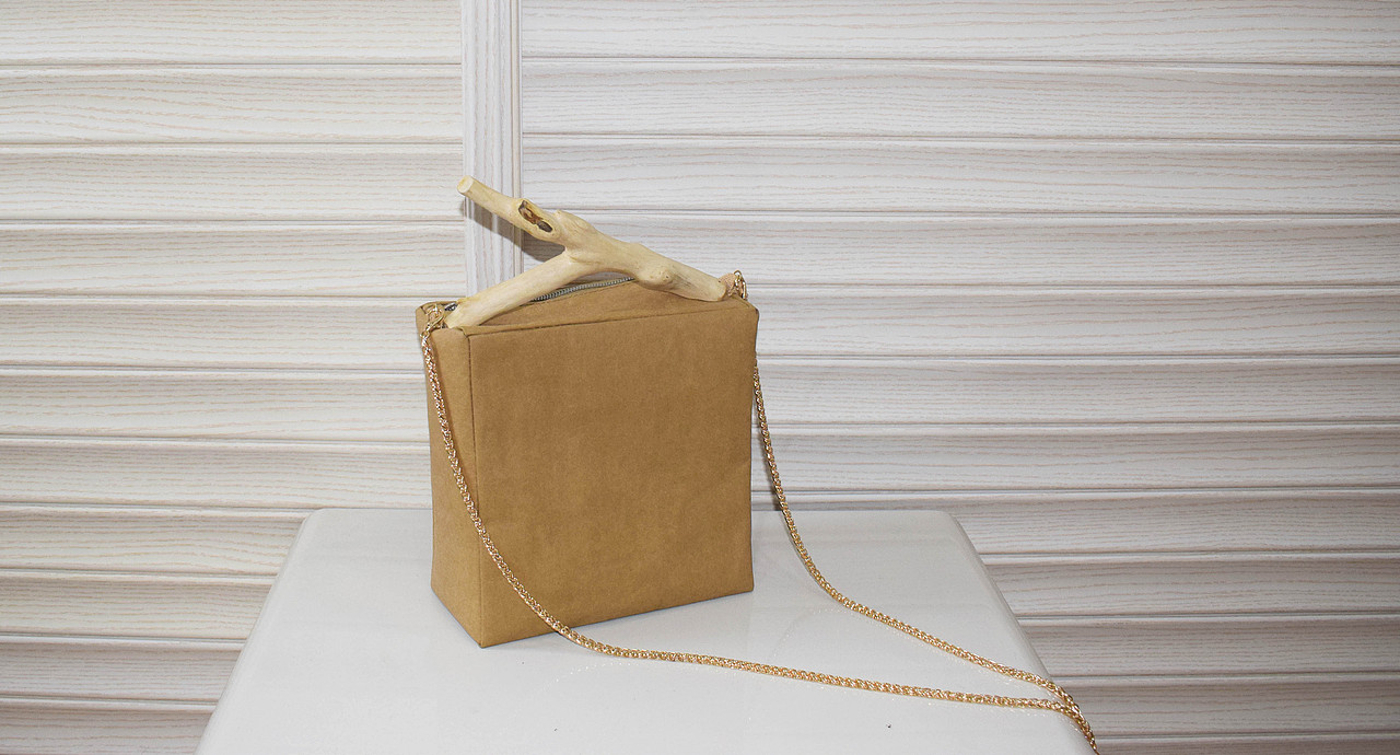 树杆承载丨纸鬼包