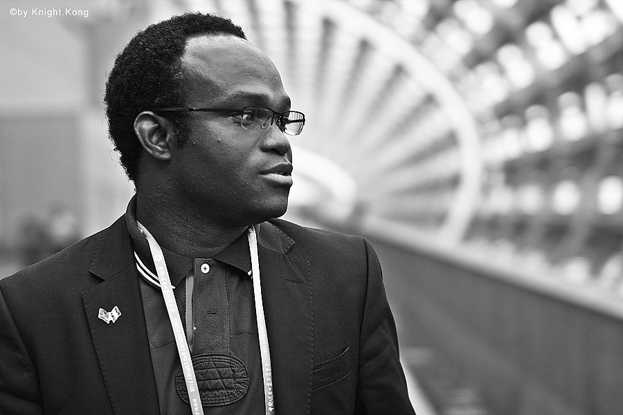 一位向我问路的外商