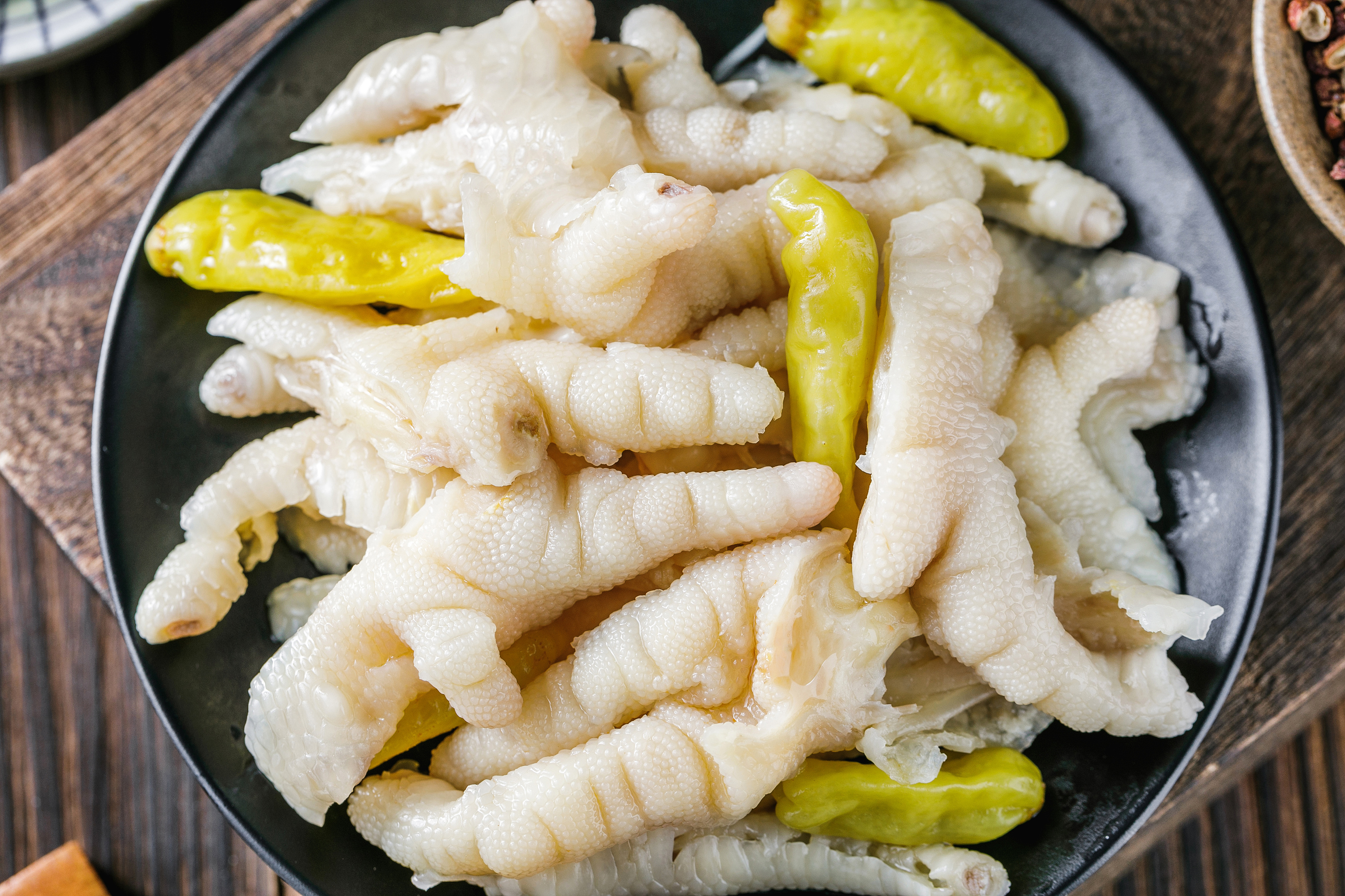 酸辣无骨凤爪|泡椒无骨凤爪