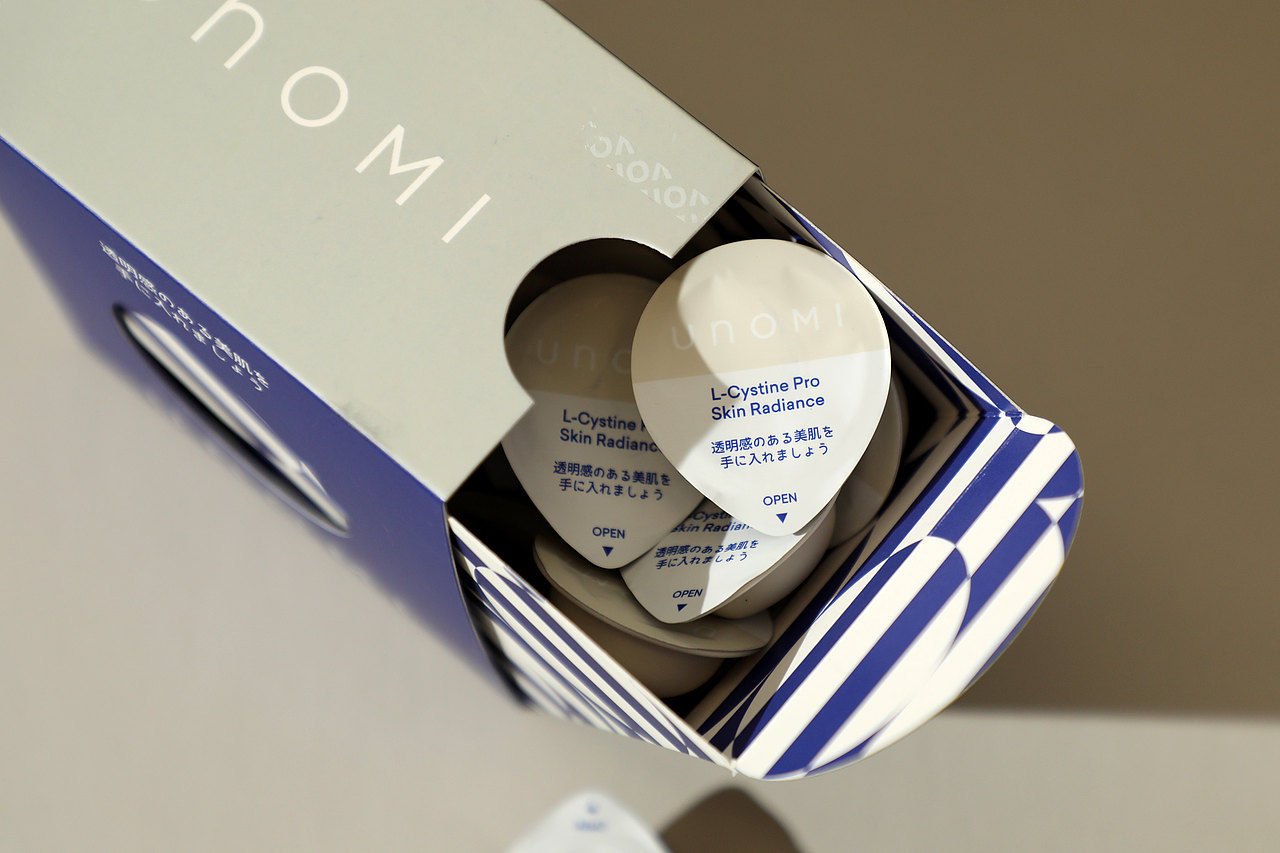 Unomi Healthe Care Rebranding & Packaging Design（图ZMjYxMDAwNzA0） - 包装 - 站酷设计师lowkeydesign原创素材 - 站酷ZCOOL