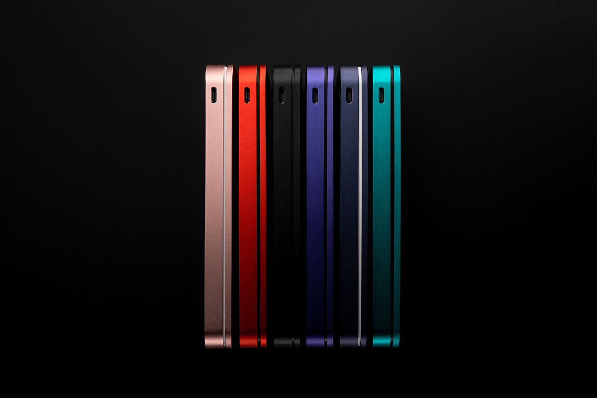 品牌案例丨亿觅小钢炮10000mAh移动电源（图ZMTI5NzU1NjI4） - 产品摄影 - 站酷设计师白底图原创素材 - 站酷ZCOOL