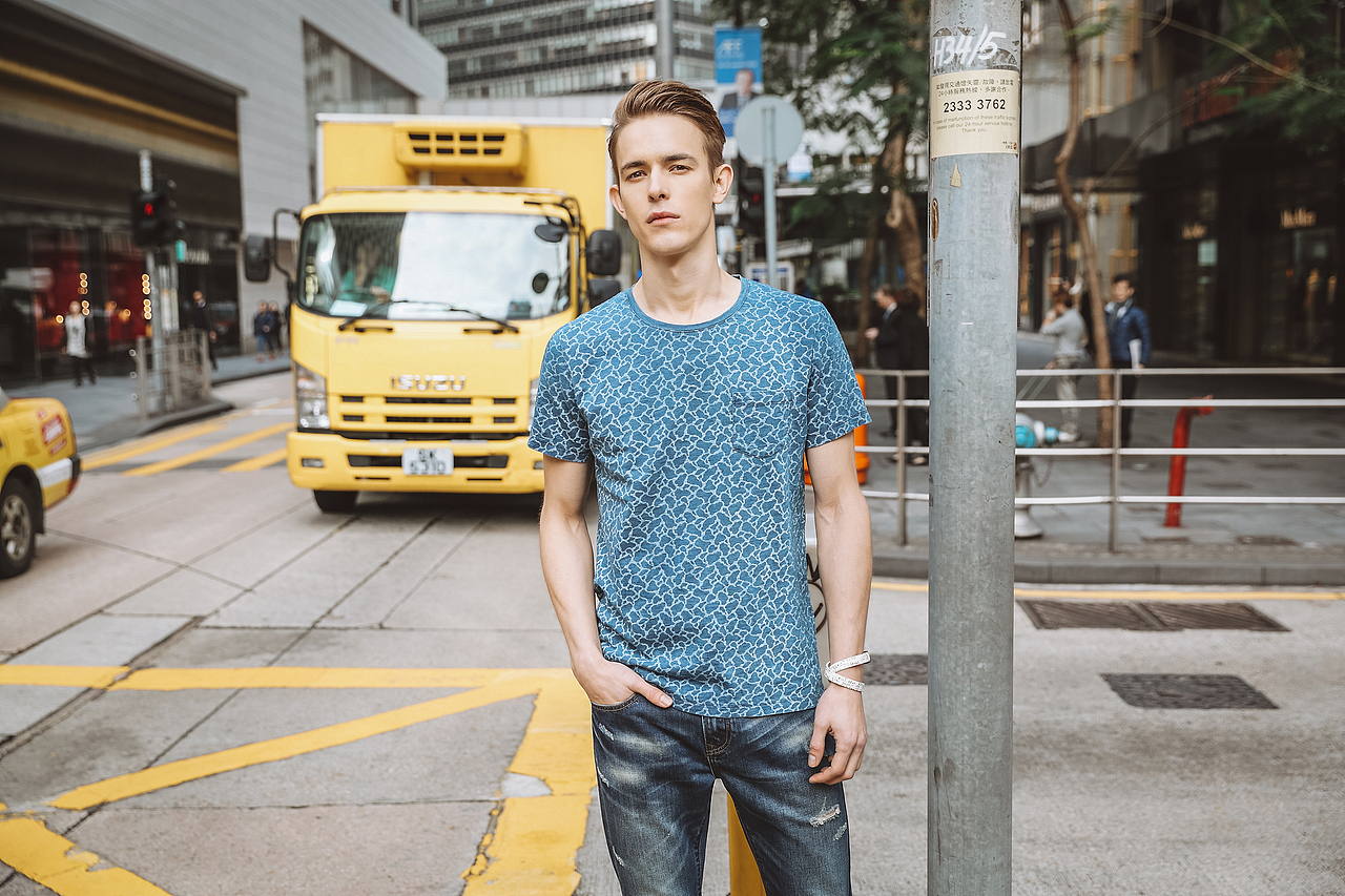 罗捷广告商业摄影/香港街拍潮牌男装/专业男装拍摄（图ZMTM1NzgyNjky） - 人像摄影 - 站酷设计师罗捷广告原创素材 - 站酷ZCOOL