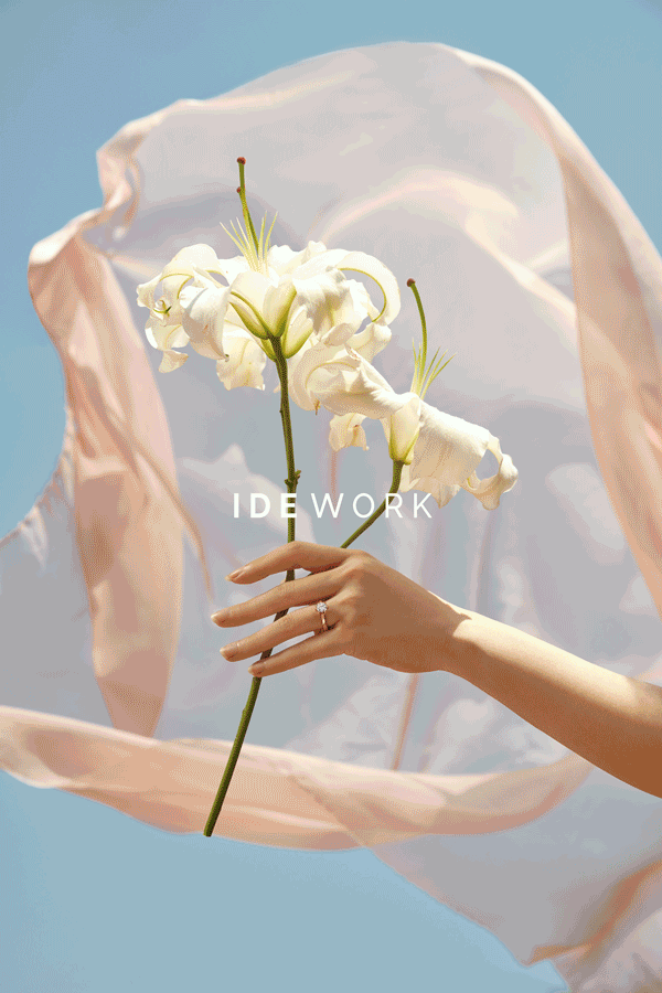 IDEwork / CHJ潮宏基 丘比特花颂百合