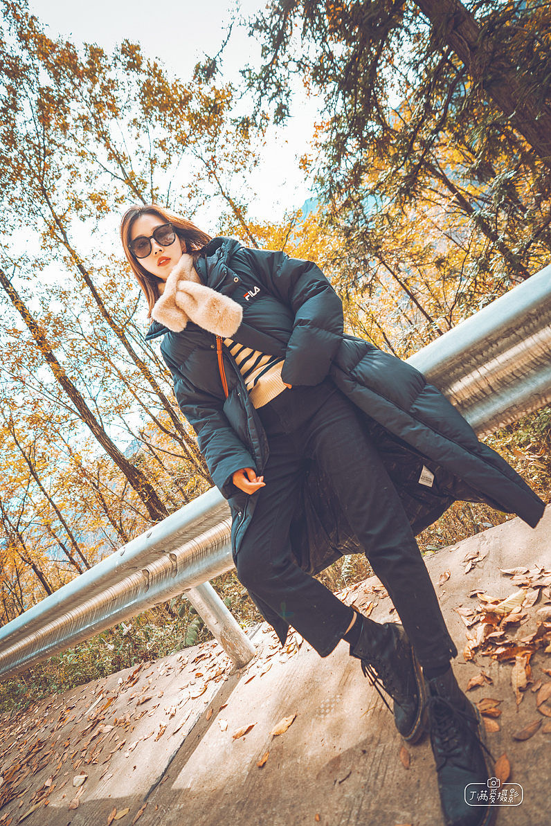 相遇在深秋（图ZMjc3OTIyMzEy） - 人像摄影 - 站酷设计师丁满爱摄影原创素材 - 站酷ZCOOL