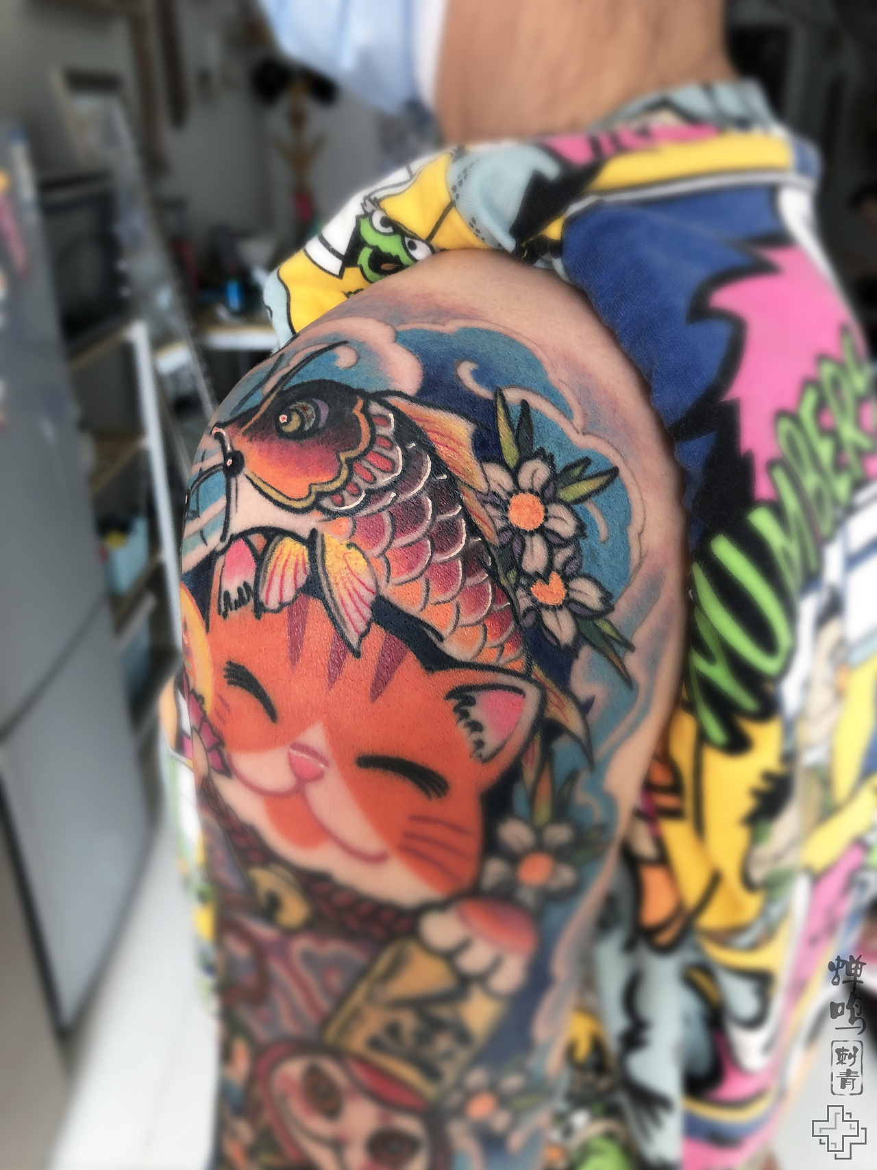 分享收藏闺蜜纹身两个school小图下七分袖两个小臂纹身恢复后两个旧