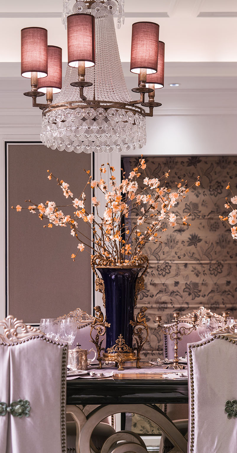 现代都会邂遇浪漫之家，每个细节都透露着非凡品味。