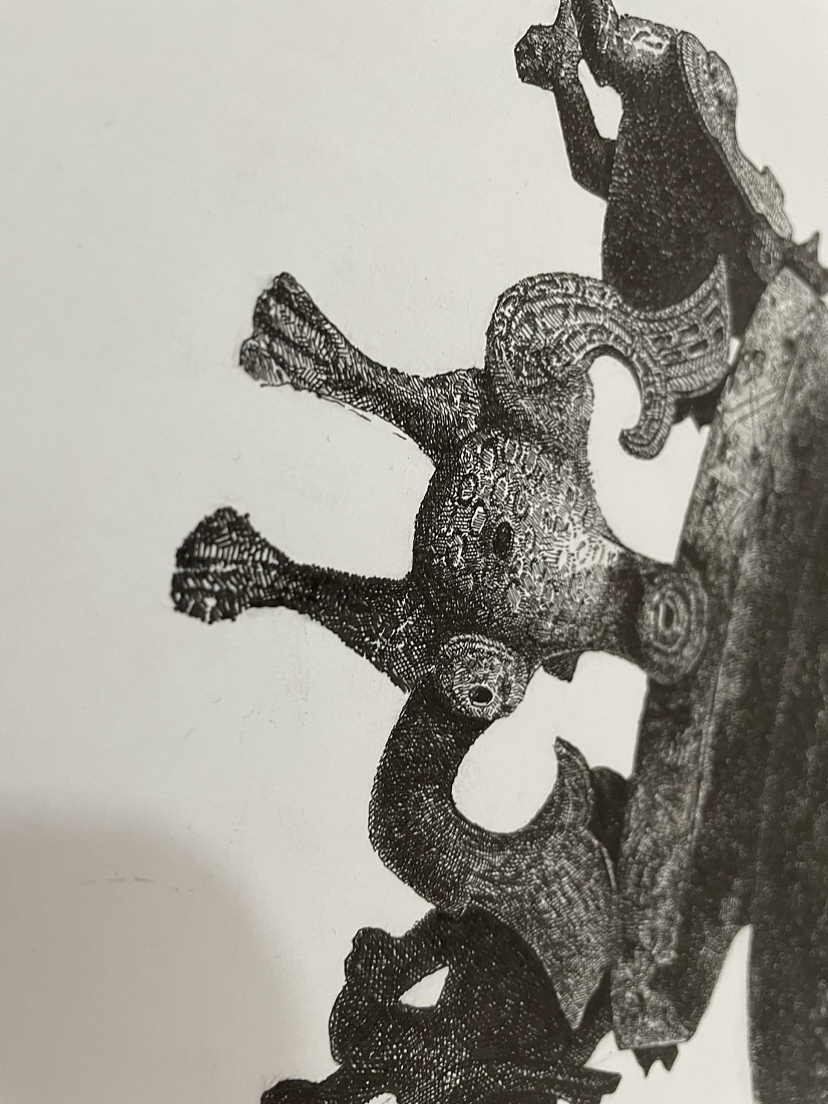 钢笔画-战国•错金银立鸟几何纹铜壶