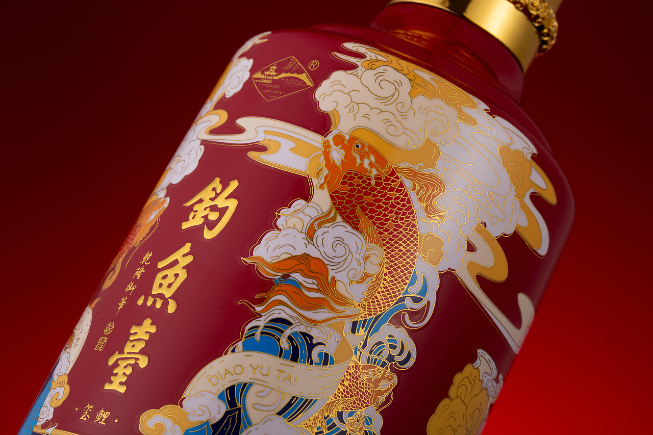 钓鱼台酒玺鲤附布光图