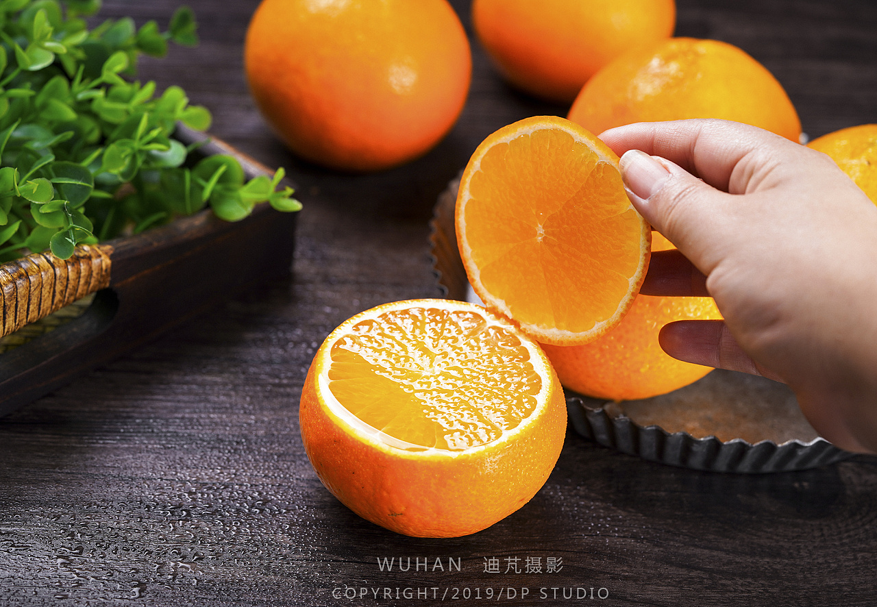 吃一次就爱上的味道，尽管是青皮橙子，确实是纯甜无酸|云南|冰糖橙|青皮_新浪新闻