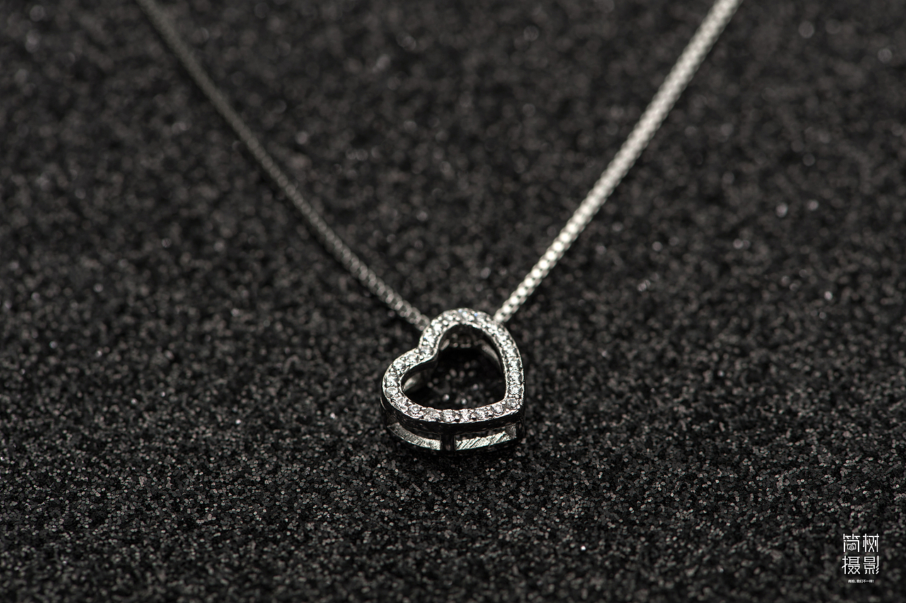 饰品（图ZMTExMzUxNDcy） - 产品摄影 - 站酷设计师简树视觉原创素材 - 站酷ZCOOL