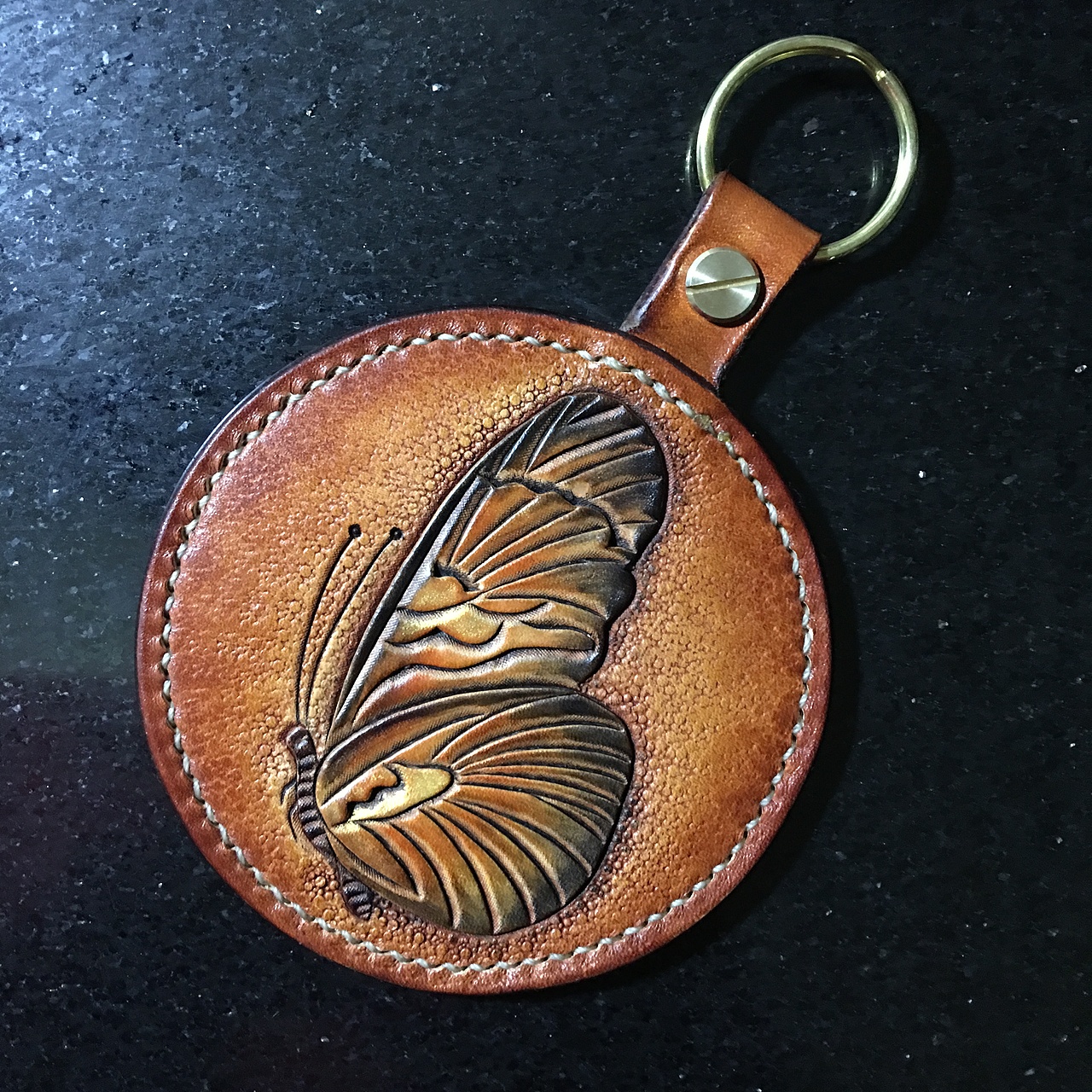 蝴蝶飞飞钥匙挂件（图ZOTQ1Mjc3NDQ=） - 工艺品设计 - 站酷设计师斑寅原创素材 - 站酷ZCOOL