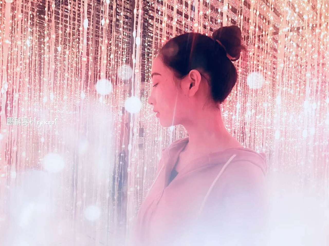 好看的皮囊千篇一律,有趣的灵魂万里挑一。