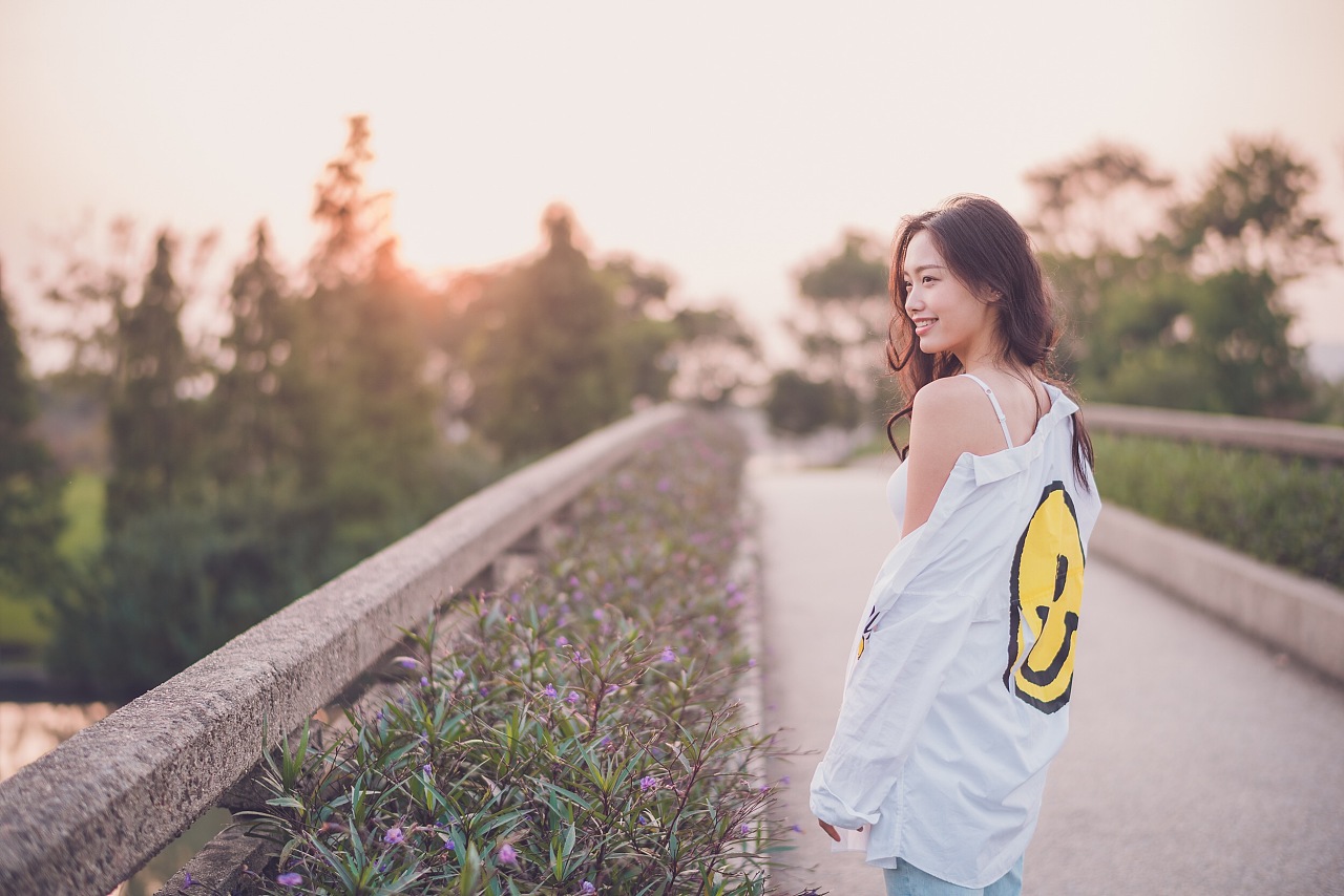 模特:王梦佳  2015环球小姐亚军