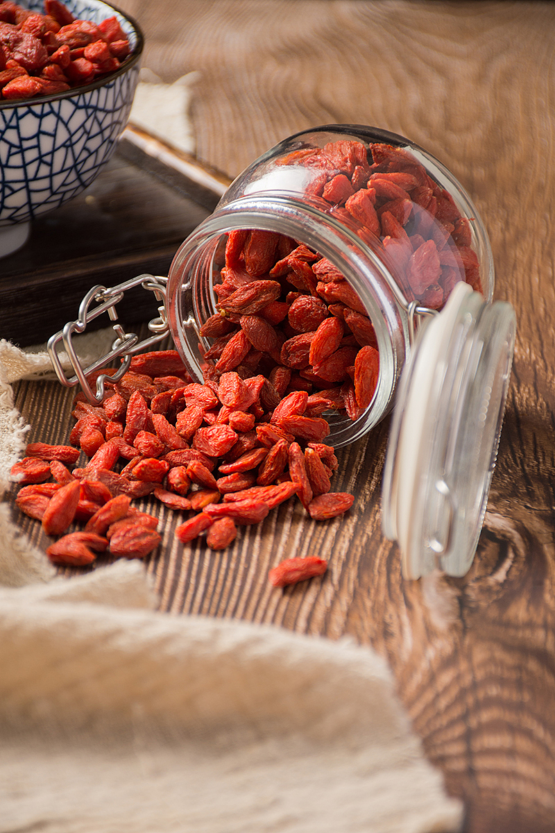 枸杞子|一份来自宁夏的礼物（图ZMTI0NzQwNTEy） - 产品摄影 - 站酷设计师铁棍山药芝麻片原创素材 - 站酷ZCOOL