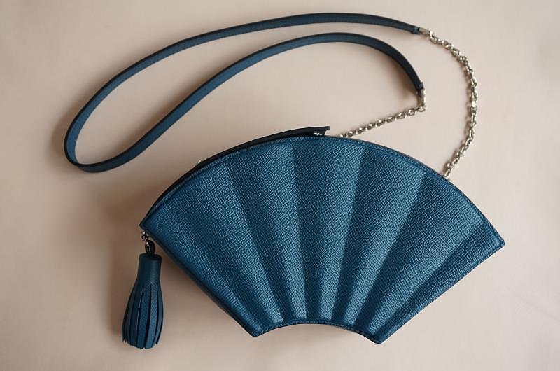 原创手工中国风扇子包（图ZMTEzMjIzNTU2） - 工艺品设计 - 站酷设计师BOM手作原创素材 - 站酷ZCOOL