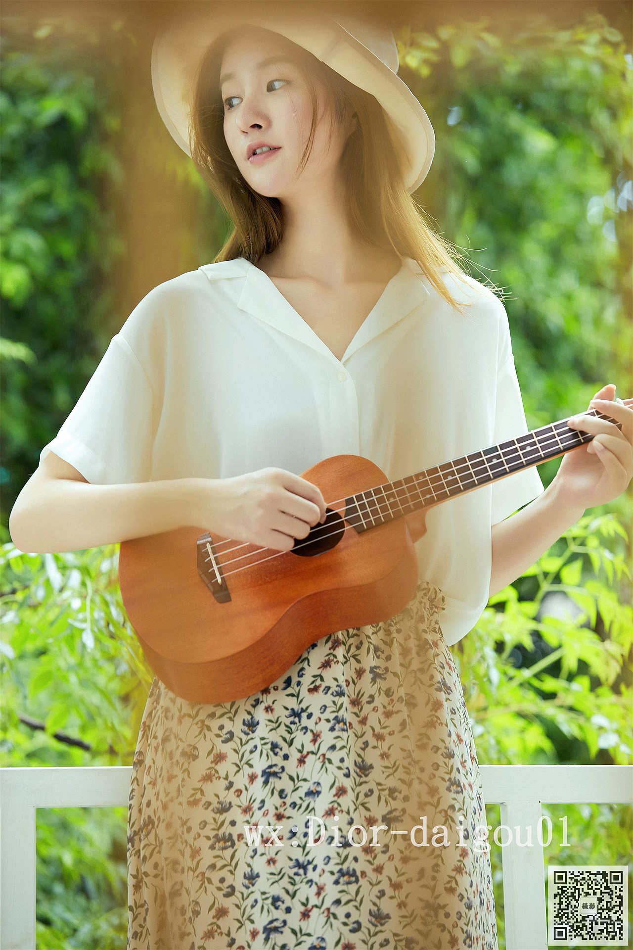 吉他摄影淘宝女装男装产品拍摄外景居家服装静物拍摄