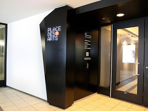 Place des Arts剧院导视系统设计