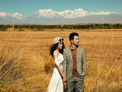《因为爱情》新疆四仟纪摄影旅拍婚纱照客片分享
