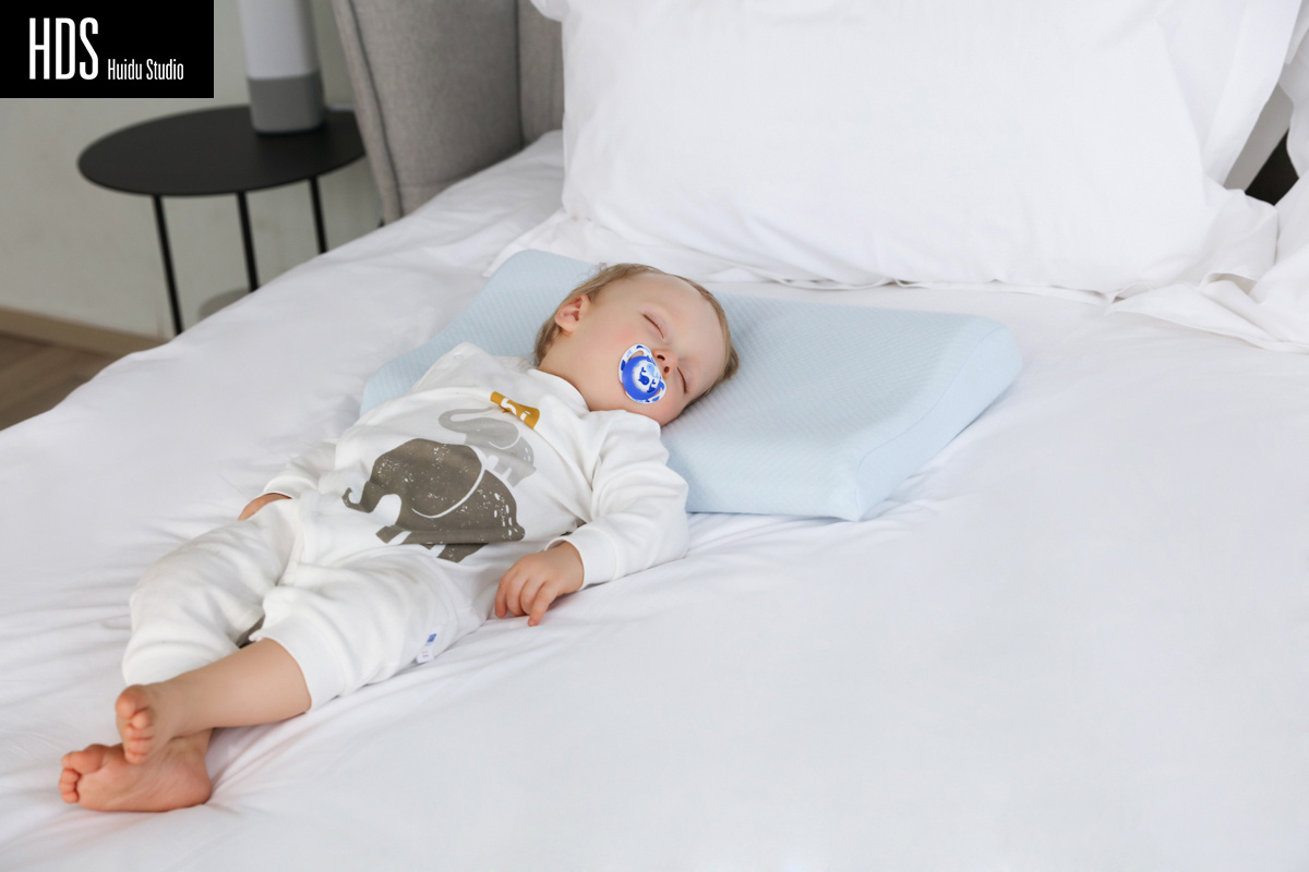 工厂直发新生婴儿宝宝安抚定型枕防偏头纠正头型护头透气可水洗枕-阿里巴巴