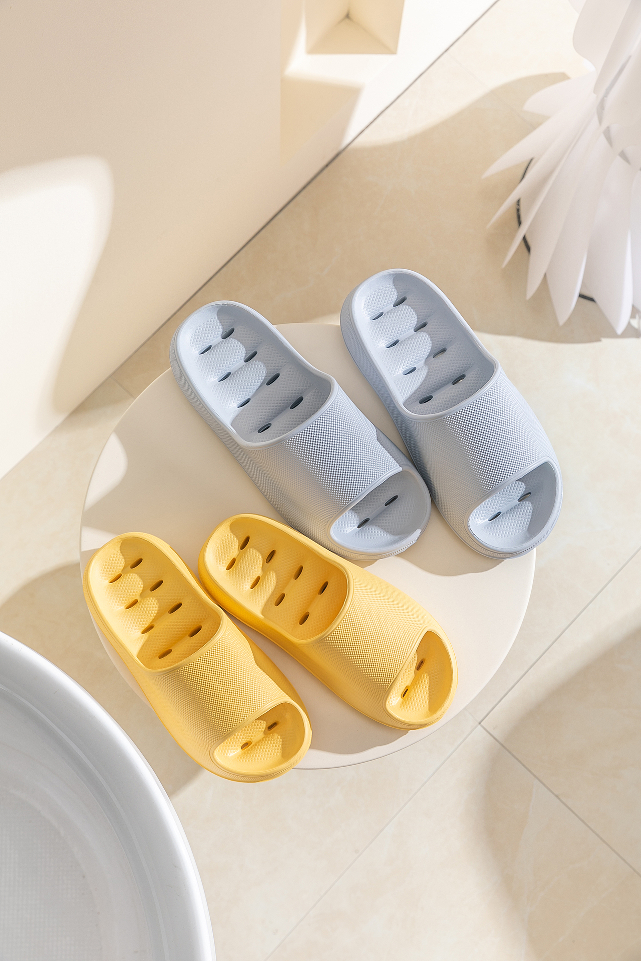 浴缸场景 浴室拖鞋（图ZMzU4MDE5Nzgw） - 产品摄影 - 站酷设计师摄影师北方原创素材 - 站酷ZCOOL