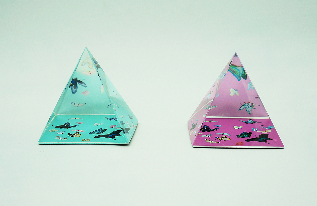 博物文创之梁祝化蝶水晶玻璃镇纸