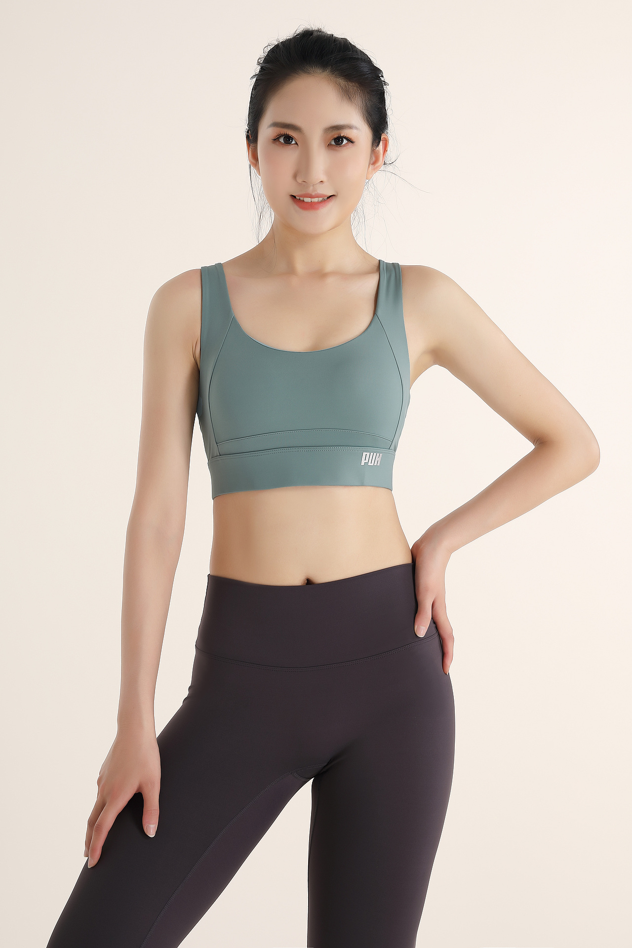 广州金也|广州模特瑜伽服运动健身服棒球服职业装拍摄