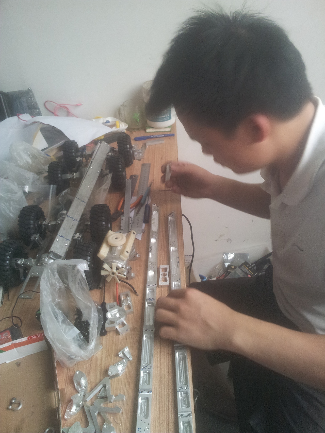 从设计到试车，第一批次美国军卡m977.新手。（图ZMTc3MTMyMzI=） - 其他工业/产品 - 站酷设计师向前看w原创素材 - 站酷ZCOOL