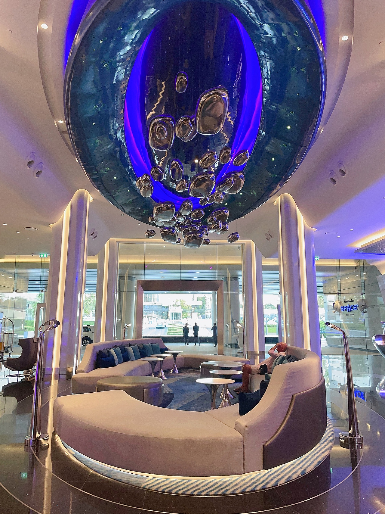 泰国🇹🇭芭提雅の未来感酒店体验🏨