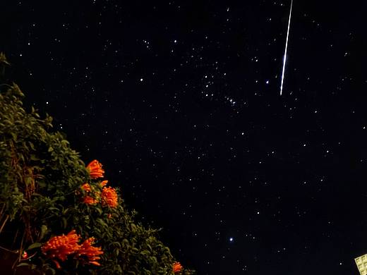 大理丨星空与流星（个人主页-ZNjI1Mzg3OTY=） - 风光摄影 - 站酷设计师疯枫的才尽诗人原创素材 - 站酷ZCOOL