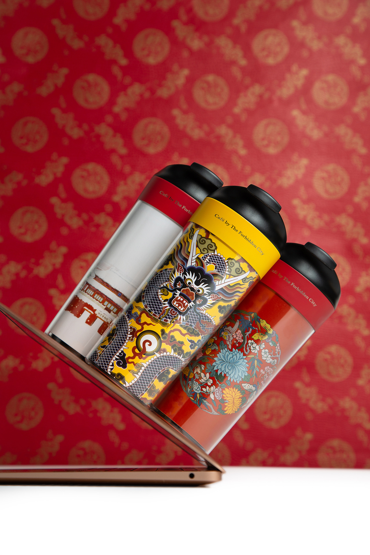 故宫角楼咖啡新品拍摄（图ZMjA0OTY3ODMy） - 产品摄影 - 站酷设计师魔鬼的门徒原创素材 - 站酷ZCOOL